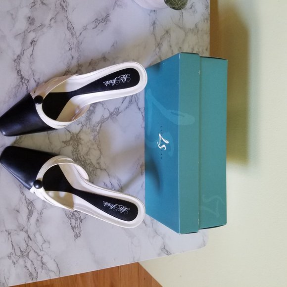 Life Stride Black & White Slide Open Back heels - Picture 4 of 5